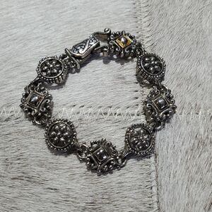 Vintage Silver Tone Floral Bracelet W Magnetic Clasp Y2K Feminine Romantic Girl